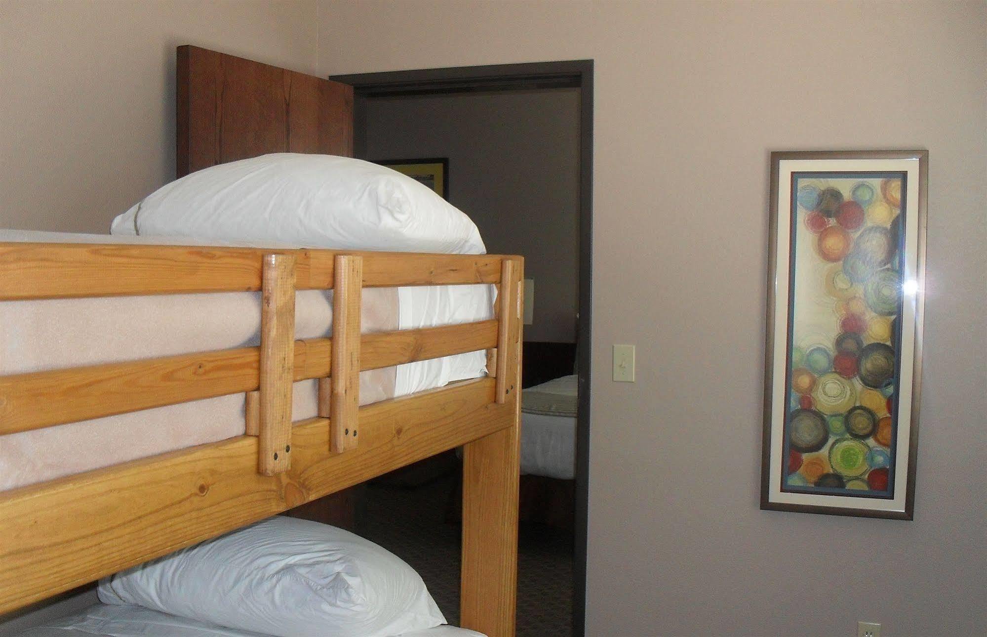 Bell'S Extended Stay And Suites Saint Robert Dış mekan fotoğraf